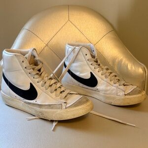 Nike Women's White and Black High-Top Sneakers